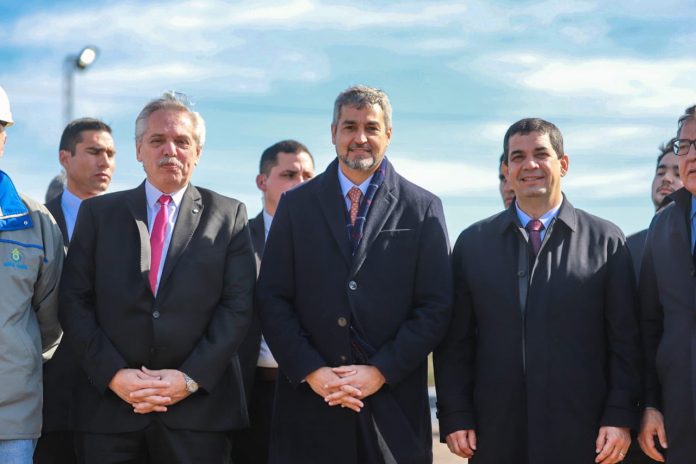 Alberto Fernández anunció pronta rehabilitación de paso fronterizo Ituzaingó-Ayolas. Foto: Presidencia.
