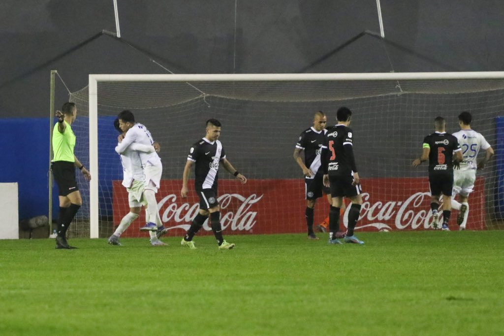 Nacional vs. Olimpia en el Arsenio Erico. Foto: Copa de Primera.