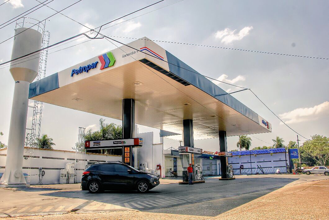 Estación de servicio de Petropar. Foto: Agencia IP.