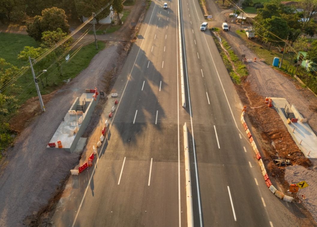 El túnel peatonal cuenta con una longitud de 32 metros