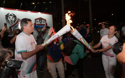 ¡La llama olímpica llegó a Paraguay!